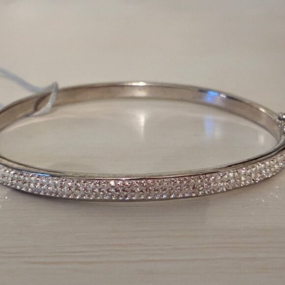 Bracelet made with Swarovski. Elements -White Rhodium Plated Bracelet - NWT - Picture 5 of 11